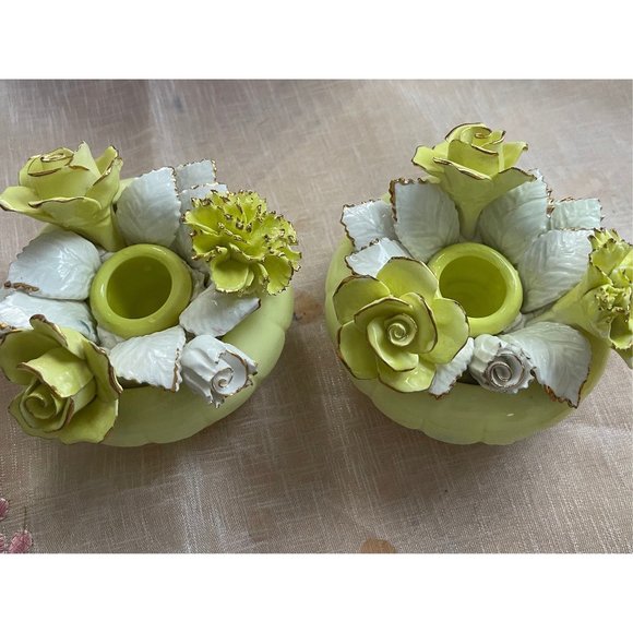 Royal Adderley England Floral Bone China Mini Flower Figurine Porcelain Bouquet - Picture 1 of 7